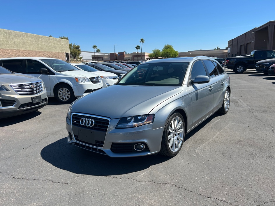 2010 Audi A4 2.0T quattro Tiptronic Premium Avant's photo