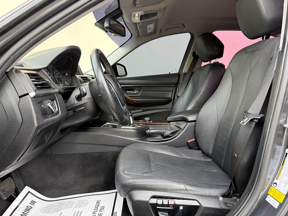 2015 BMW 3 Series 328i - Photo 10