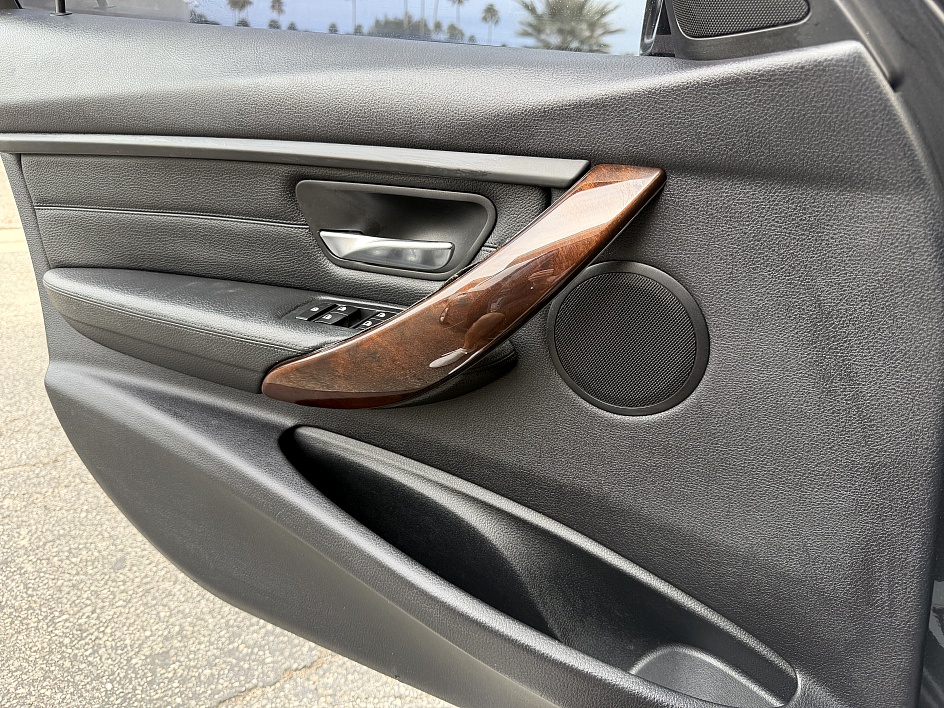 2015 BMW 3 Series 328i - Photo 22