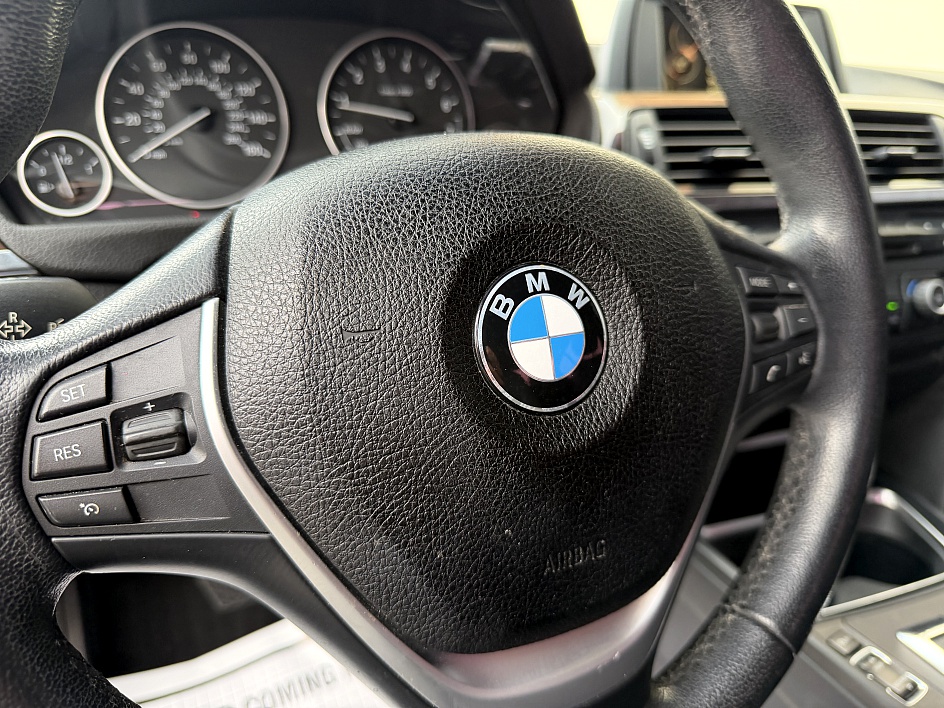 2015 BMW 3 Series 328i - Photo 17
