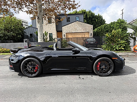 2025 Porsche 911