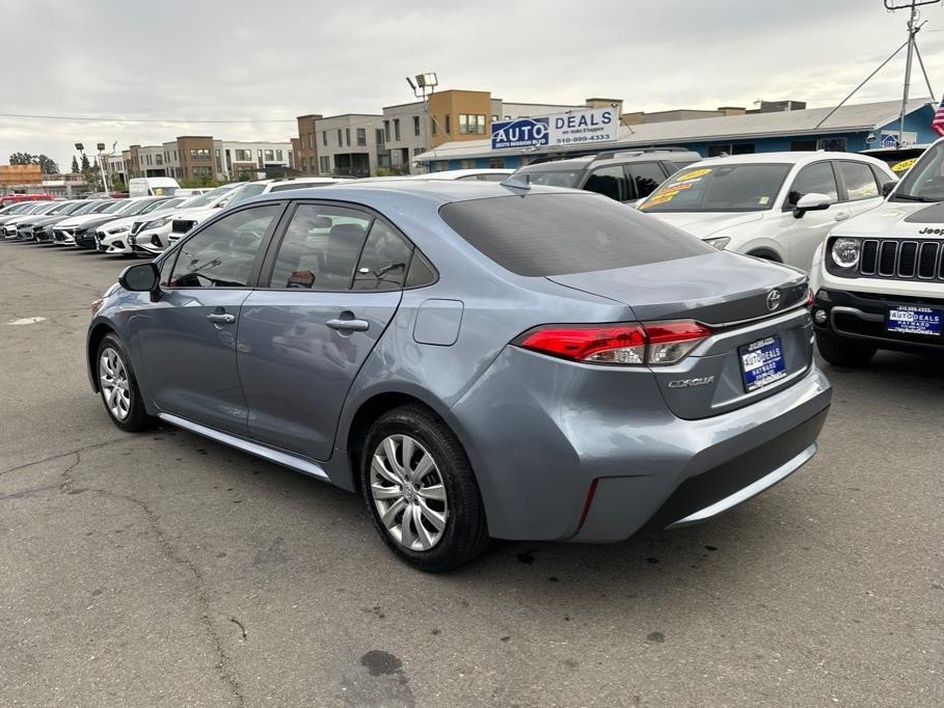 2021 Toyota Corolla LE - Photo 6