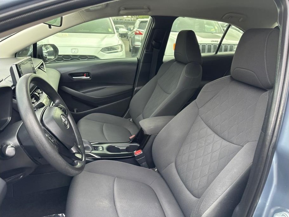 2021 Toyota Corolla LE - Photo 10