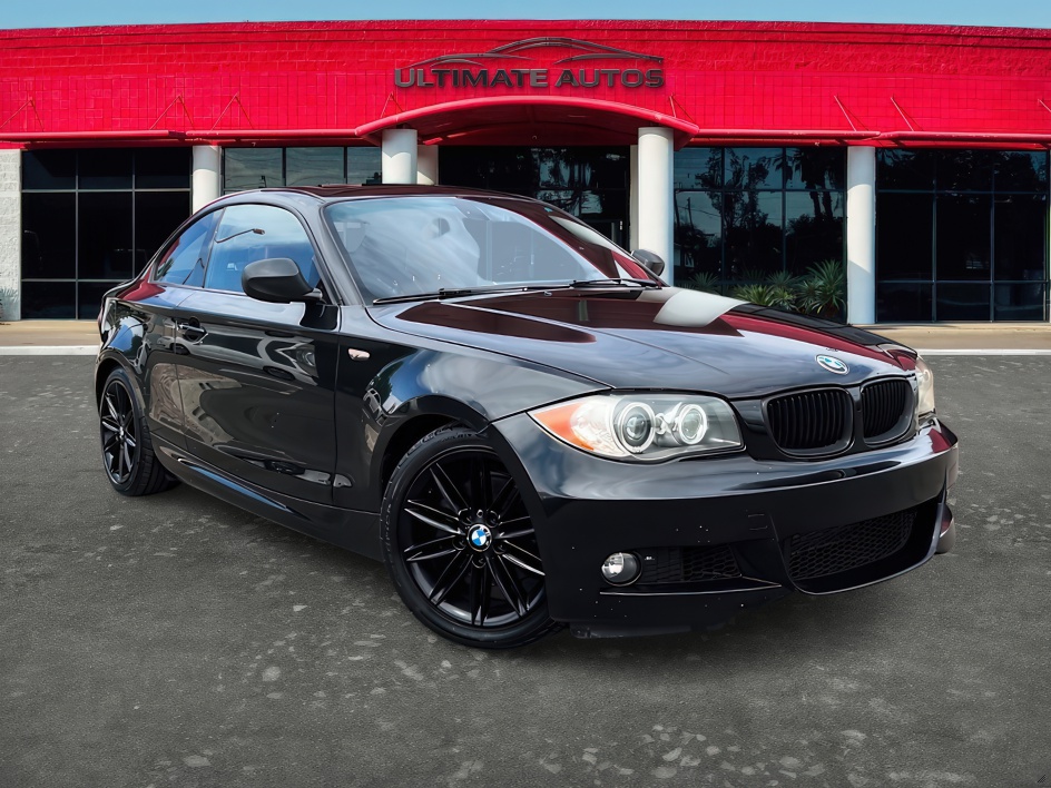 2011 BMW 1 Series 128i Coupe's photo