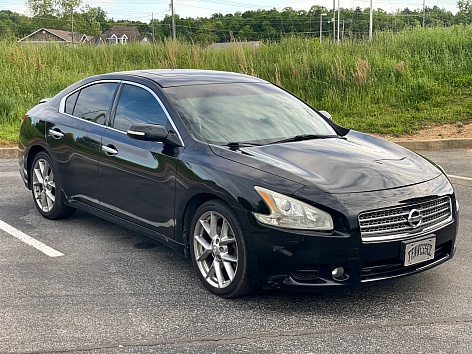 2010 Nissan Maxima SV