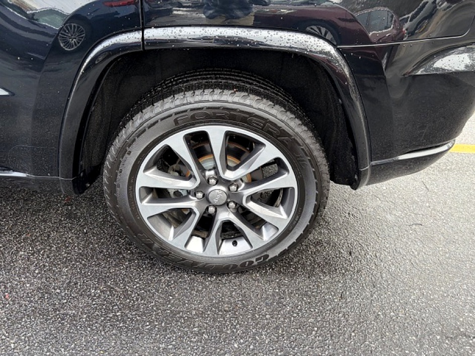 2018 Jeep Grand Cherokee Overland - Photo 10