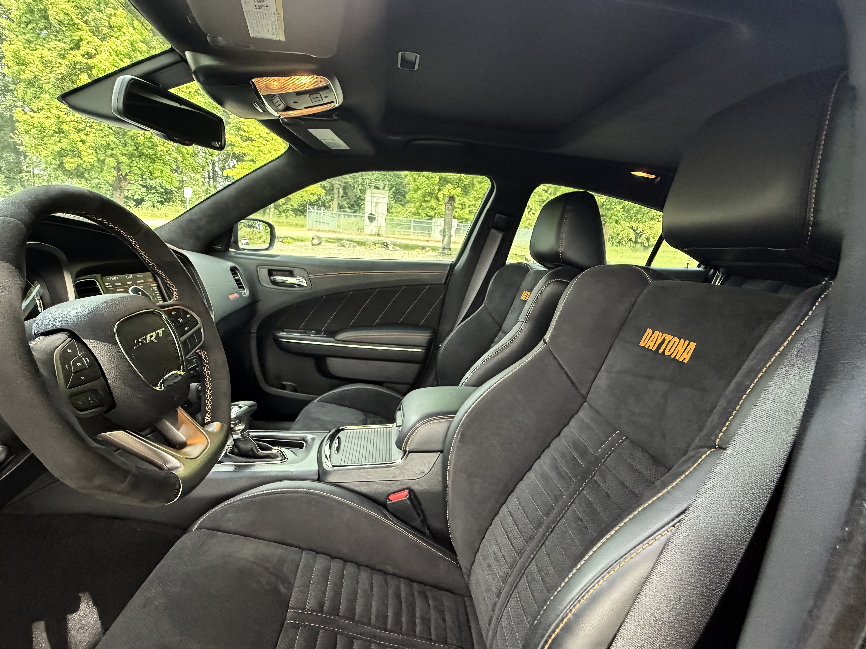 2023 Dodge Charger SRT - Photo 17