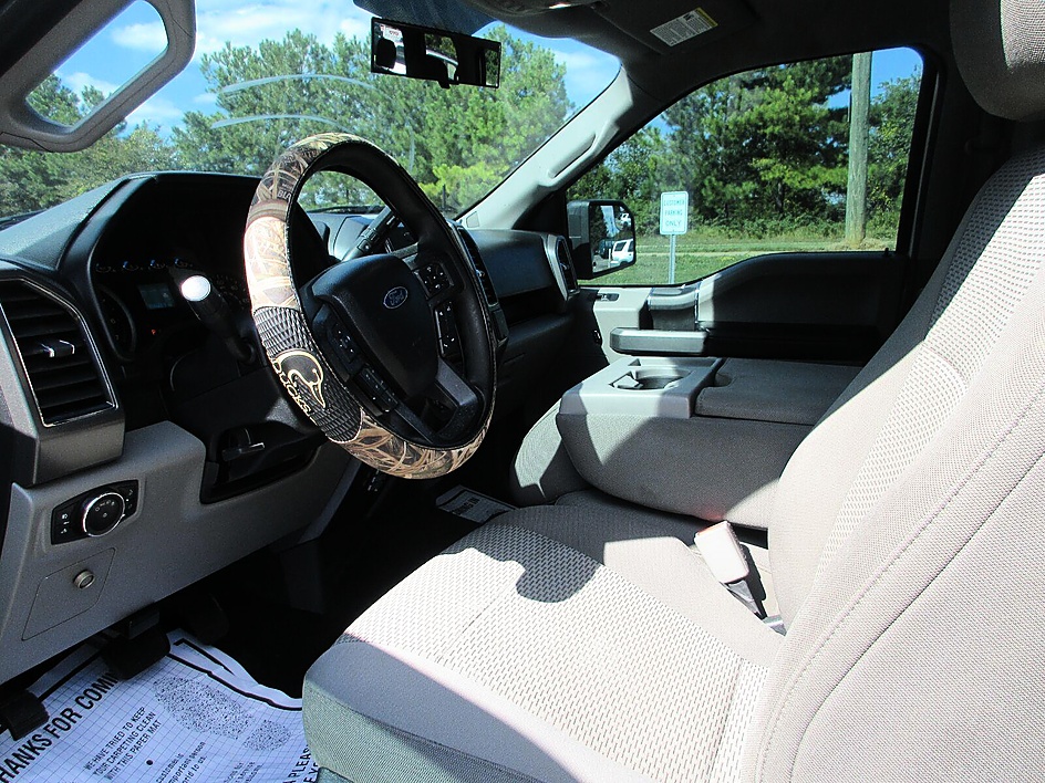 Ford F-150 photo 10