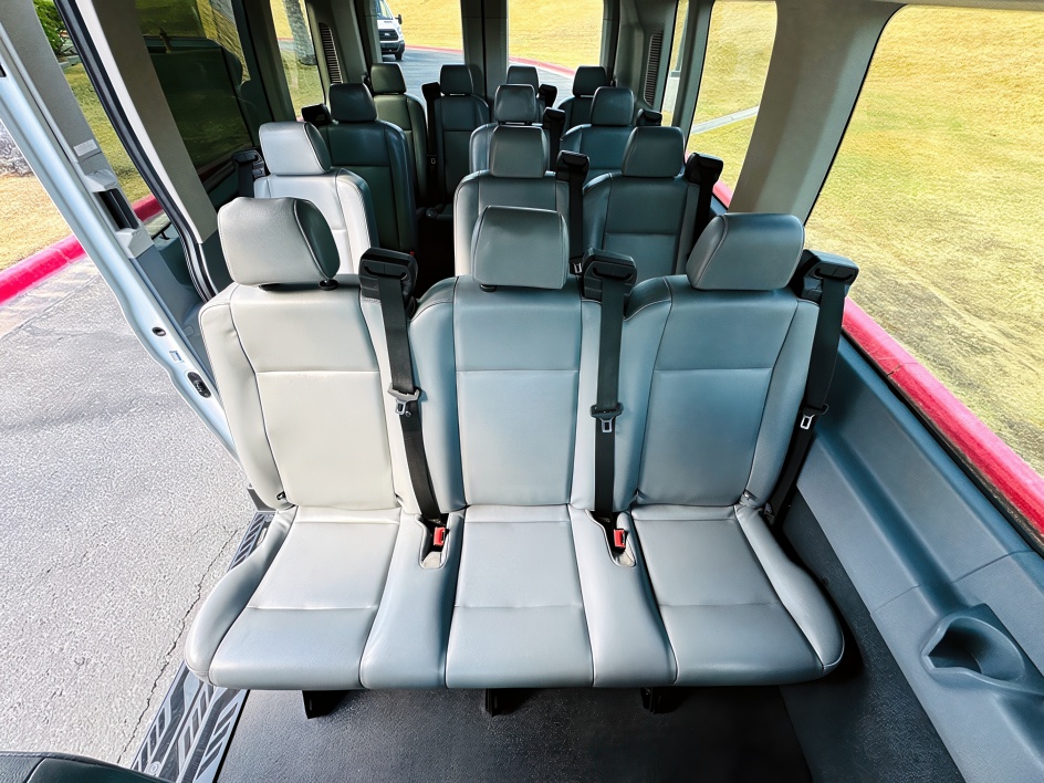 2016 Ford Transit Passenger photo 4