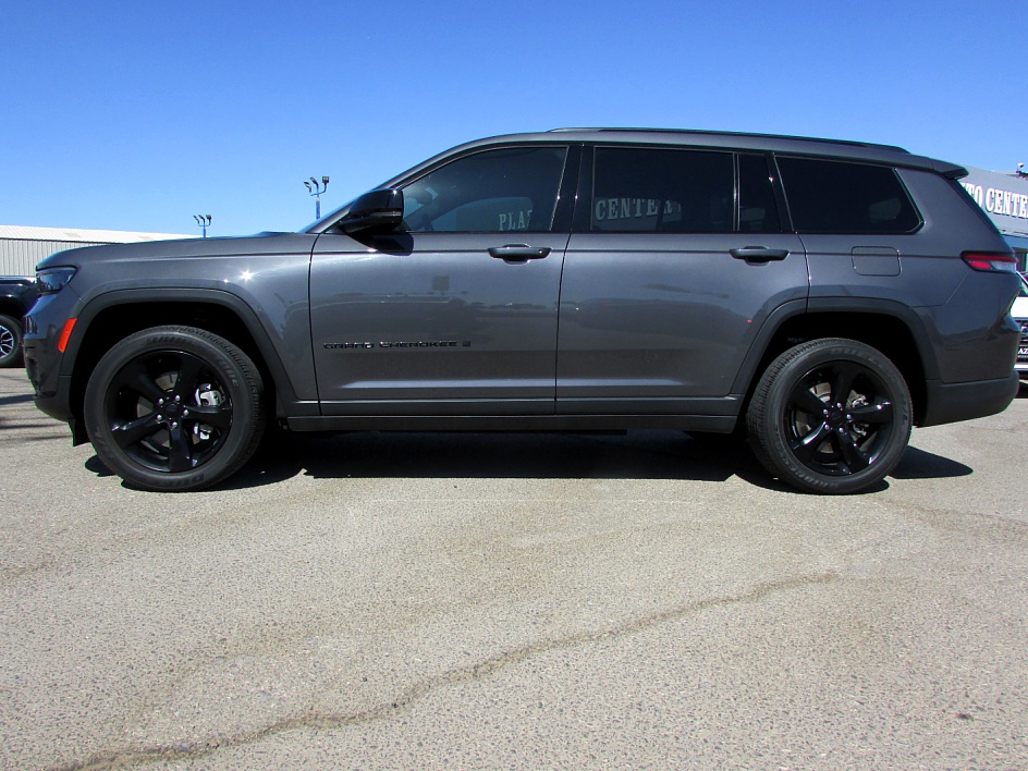 2021 Jeep Grand Cherokee L Altitude's photo