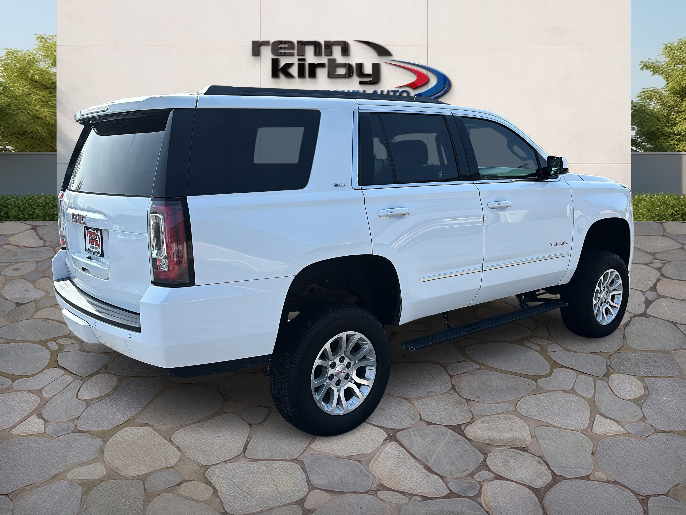 2018 GMC Yukon SLT - Photo 11