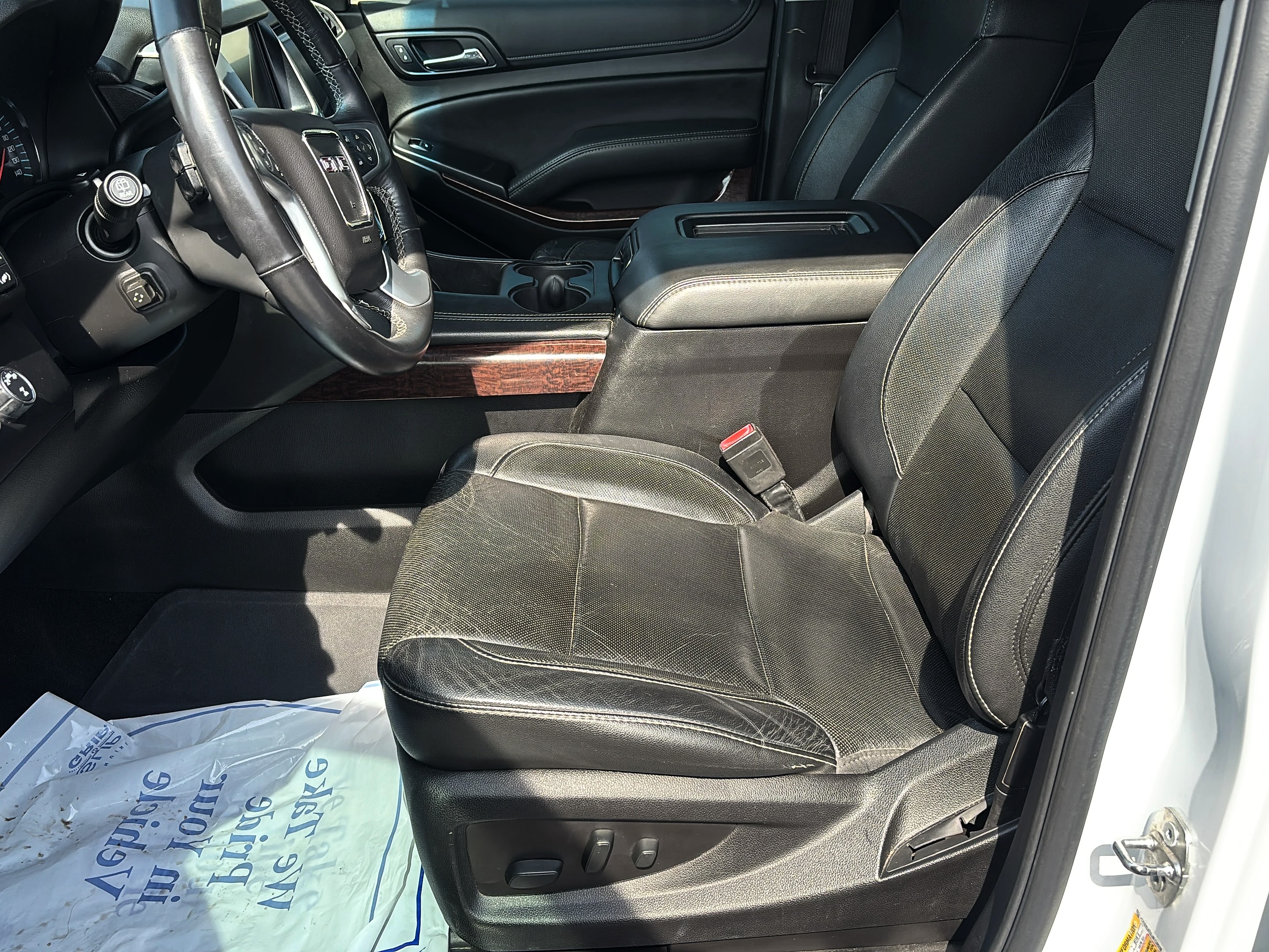 2018 GMC Yukon SLT - Photo 17