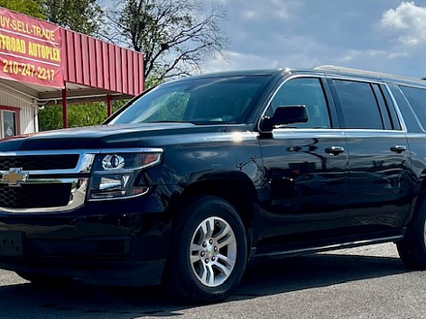 2017 Chevrolet Suburban LS