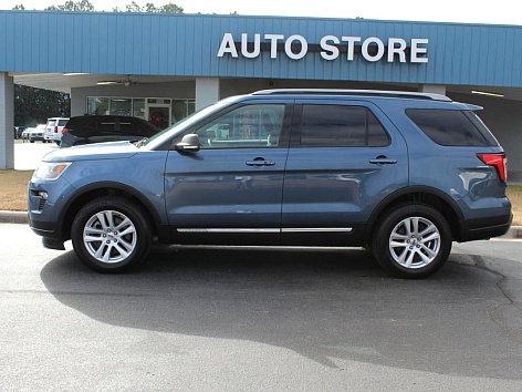 2019 Ford Explorer XLT's photo