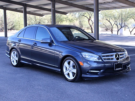2011 Mercedes-Benz C-Class C300 Luxury
