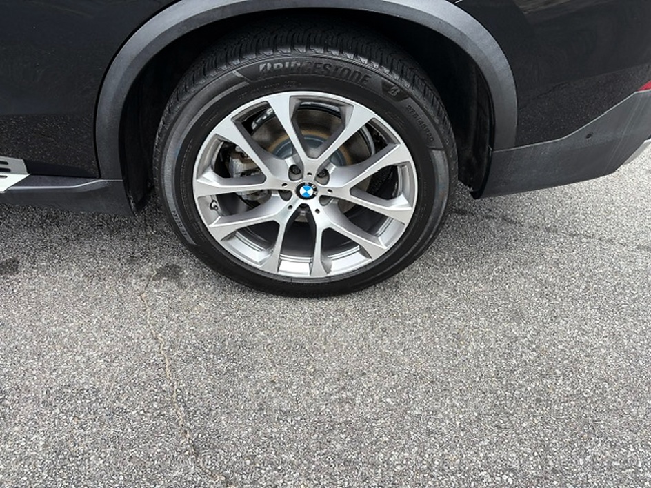 2020 BMW X5 40i - Photo 10