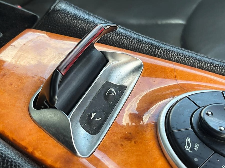 2004 Mercedes-Benz SL-Class SL500 - Photo 21