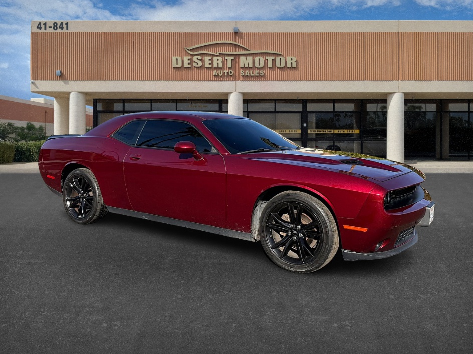 2018 Dodge Challenger SXT's photo