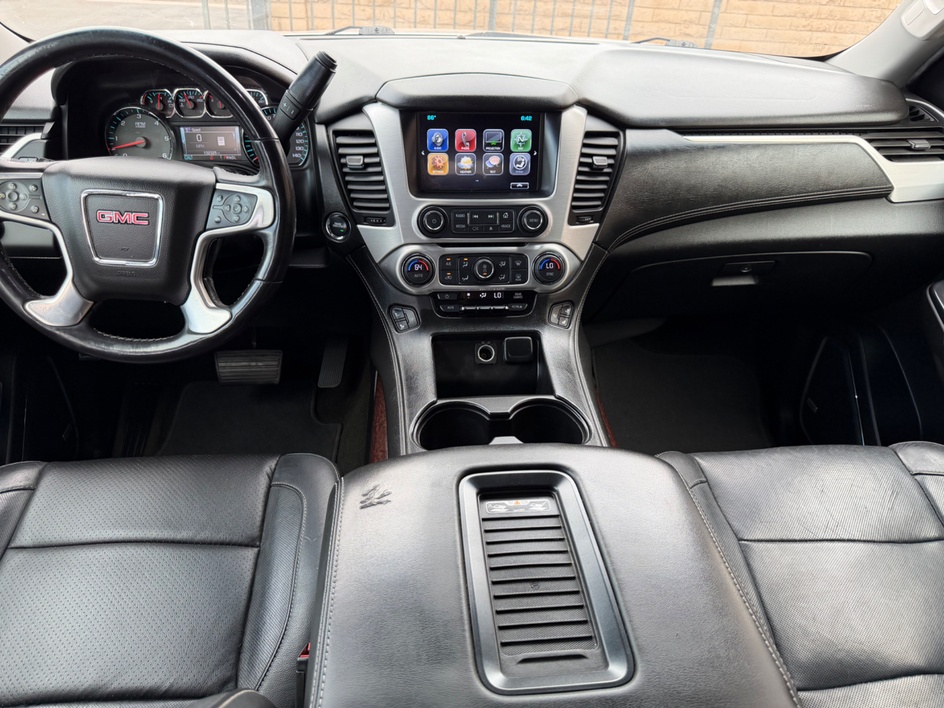 2017 GMC Yukon SLT - Photo 17