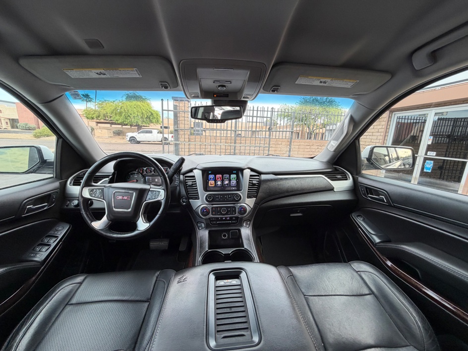 2017 GMC Yukon SLT - Photo 16