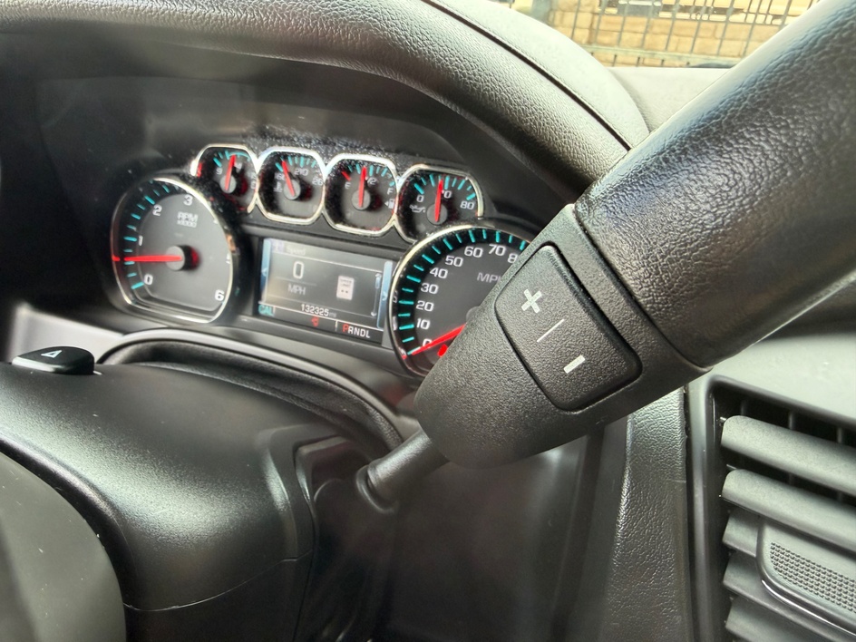 2017 GMC Yukon SLT - Photo 30