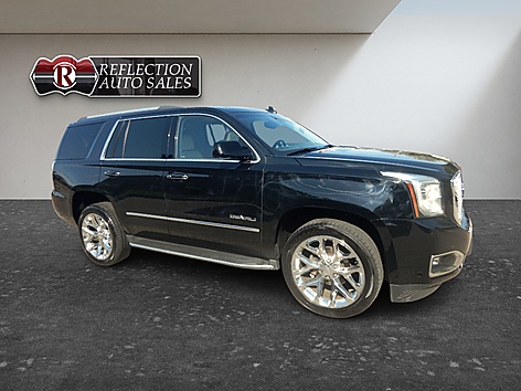 2017 GMC Yukon 4WD Denali's photo