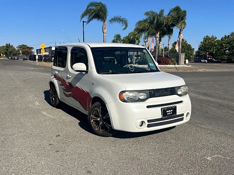 2012 Nissan cube SL