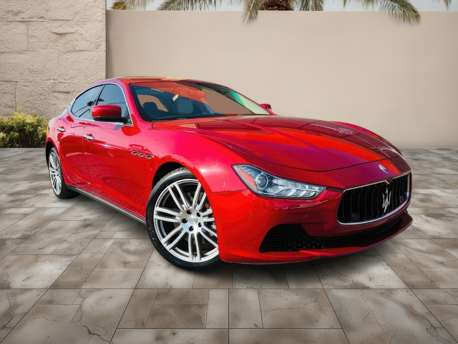 2015 Maserati Ghibli photo 2