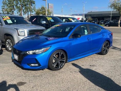 2020 Nissan Sentra SR's photo