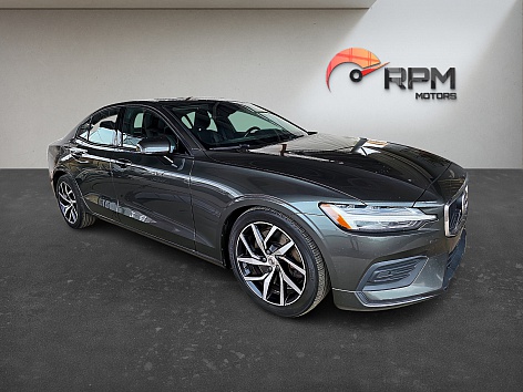 2019 Volvo S60 Momentum