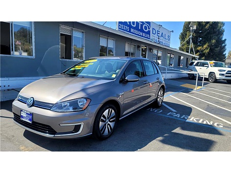 2016 Volkswagen e-Golf e-Golf SE