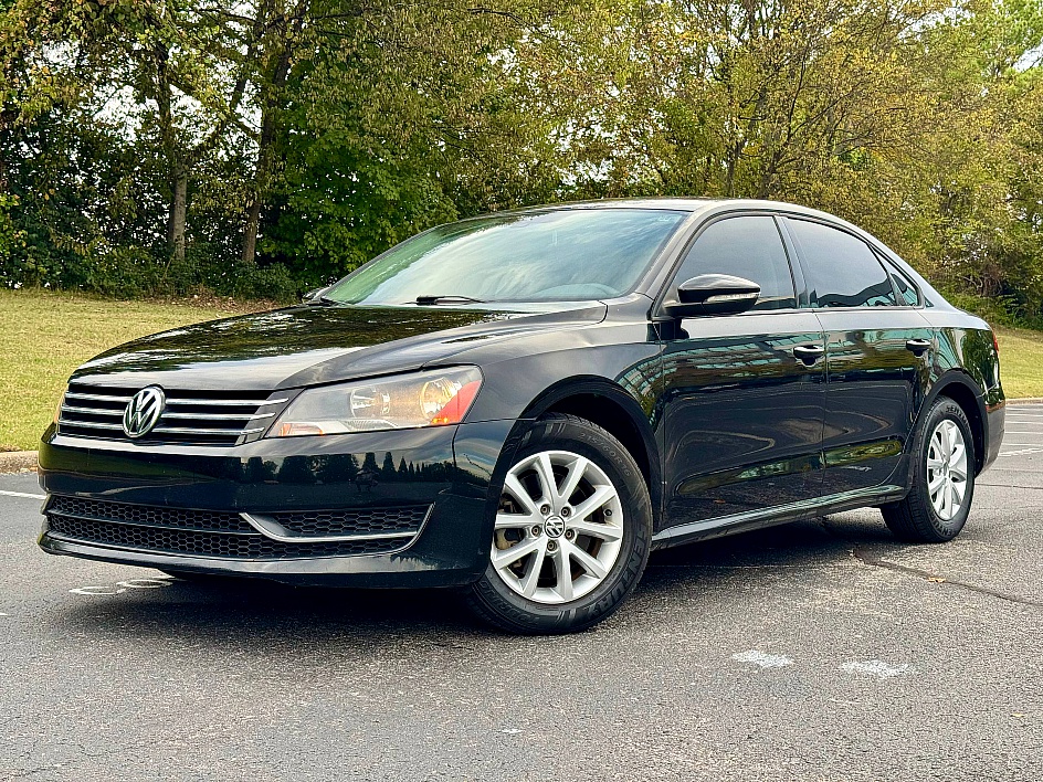 2012 Volkswagen Passat S
