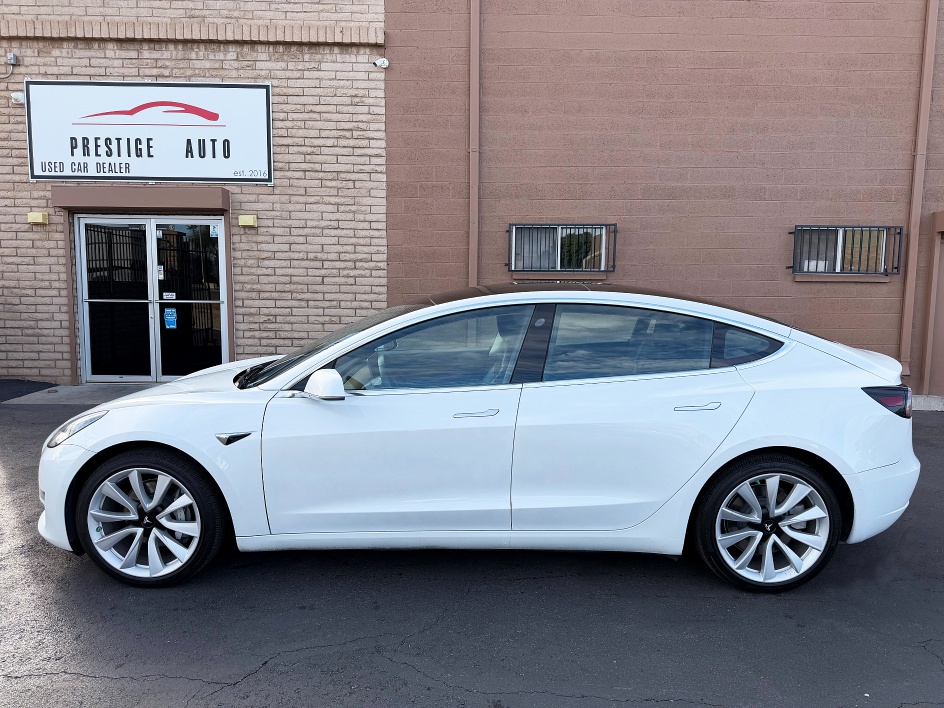 2020 Tesla Model 3