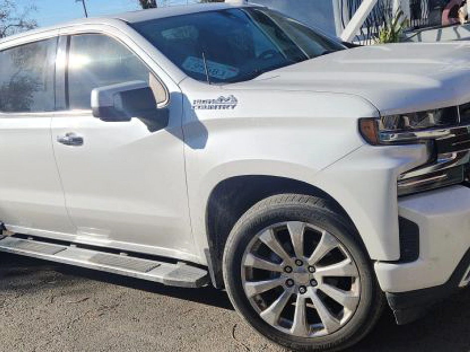 2021 Chevrolet Silverado 1500 High Country 4X4 Crew Cab Short Box's photo
