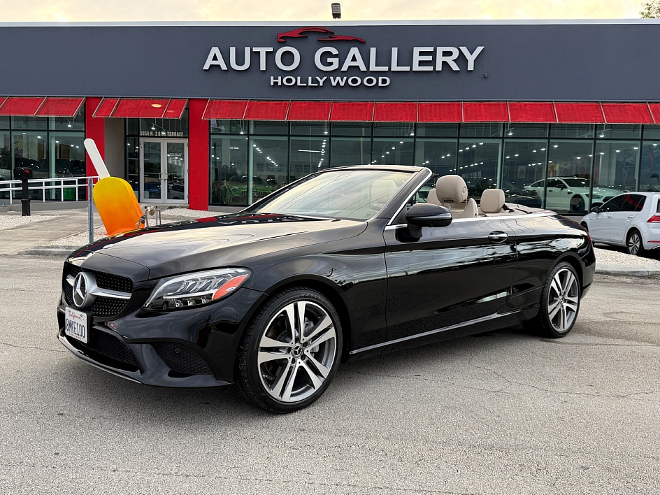 2019 Mercedes-Benz C-Class Cabriolet C300's photo