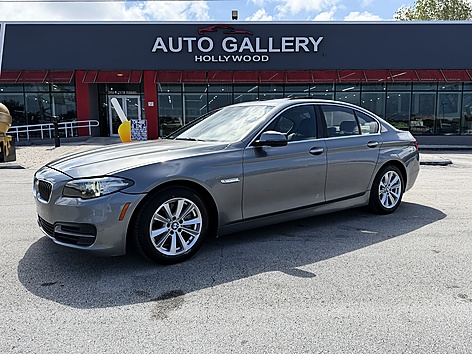 2014 BMW 5 Series 528i Sedan's photo