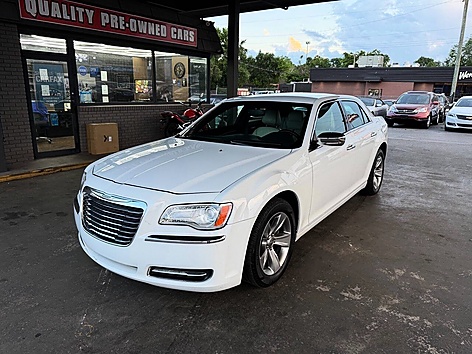 2014 Chrysler 300 Uptown Edition