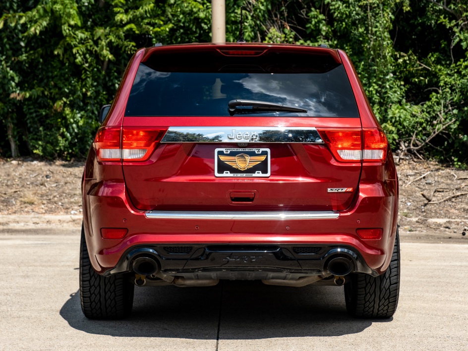 2012 Jeep Grand Cherokee SRT8 photo 8