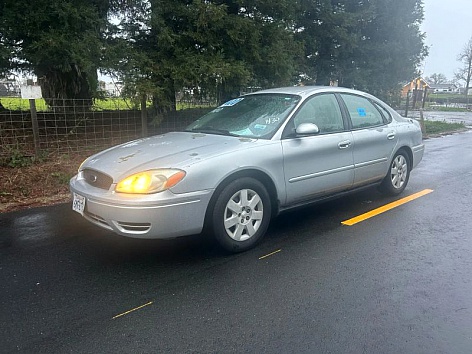 2006 Ford Taurus SEL