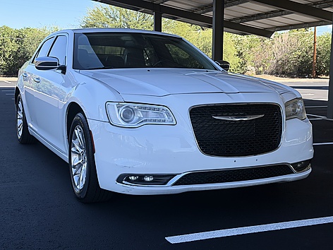 2016 Chrysler 300