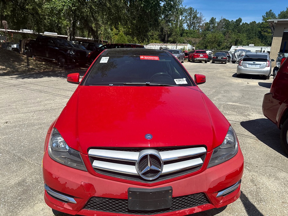 2013 Mercedes-Benz C-Class C250 Sport's photo