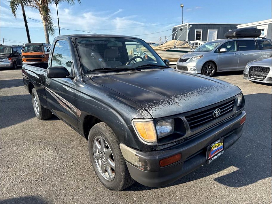1995 Toyota Tacoma's photo