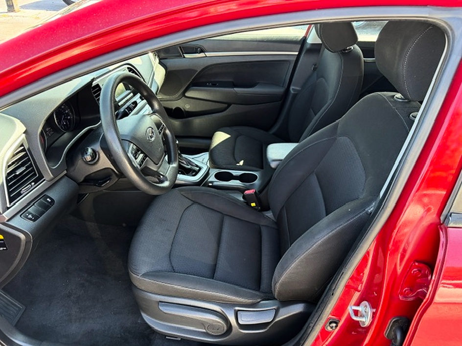 2017 Hyundai Elantra SE - Photo 8