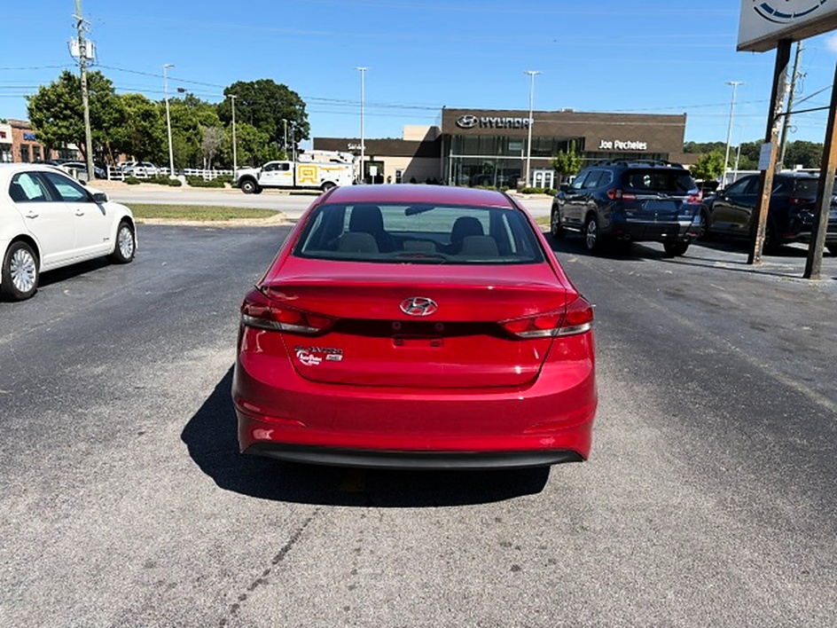 2017 Hyundai Elantra SE - Photo 12