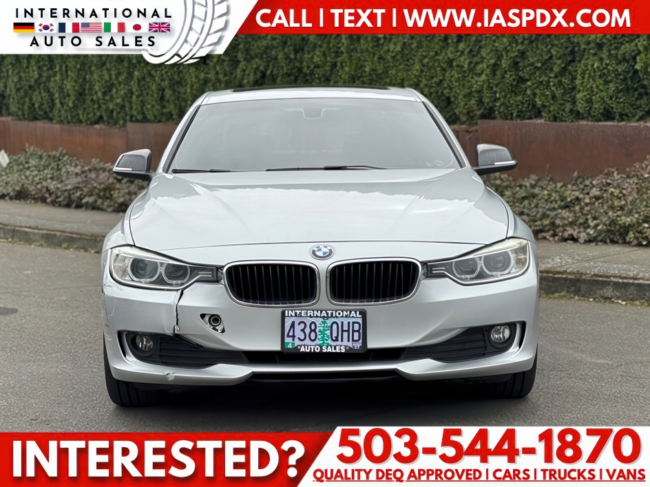 2015 BMW 3 Series 320i Sedan's photo