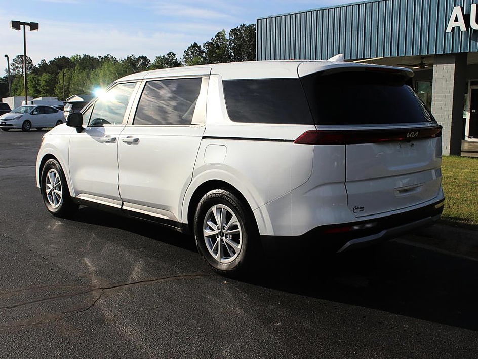 2023 Kia Carnival LX Seat Pkg - Photo 8