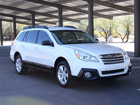 2014 Subaru Outback Base