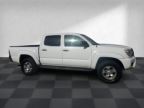 2014 Toyota Tacoma Base's photo