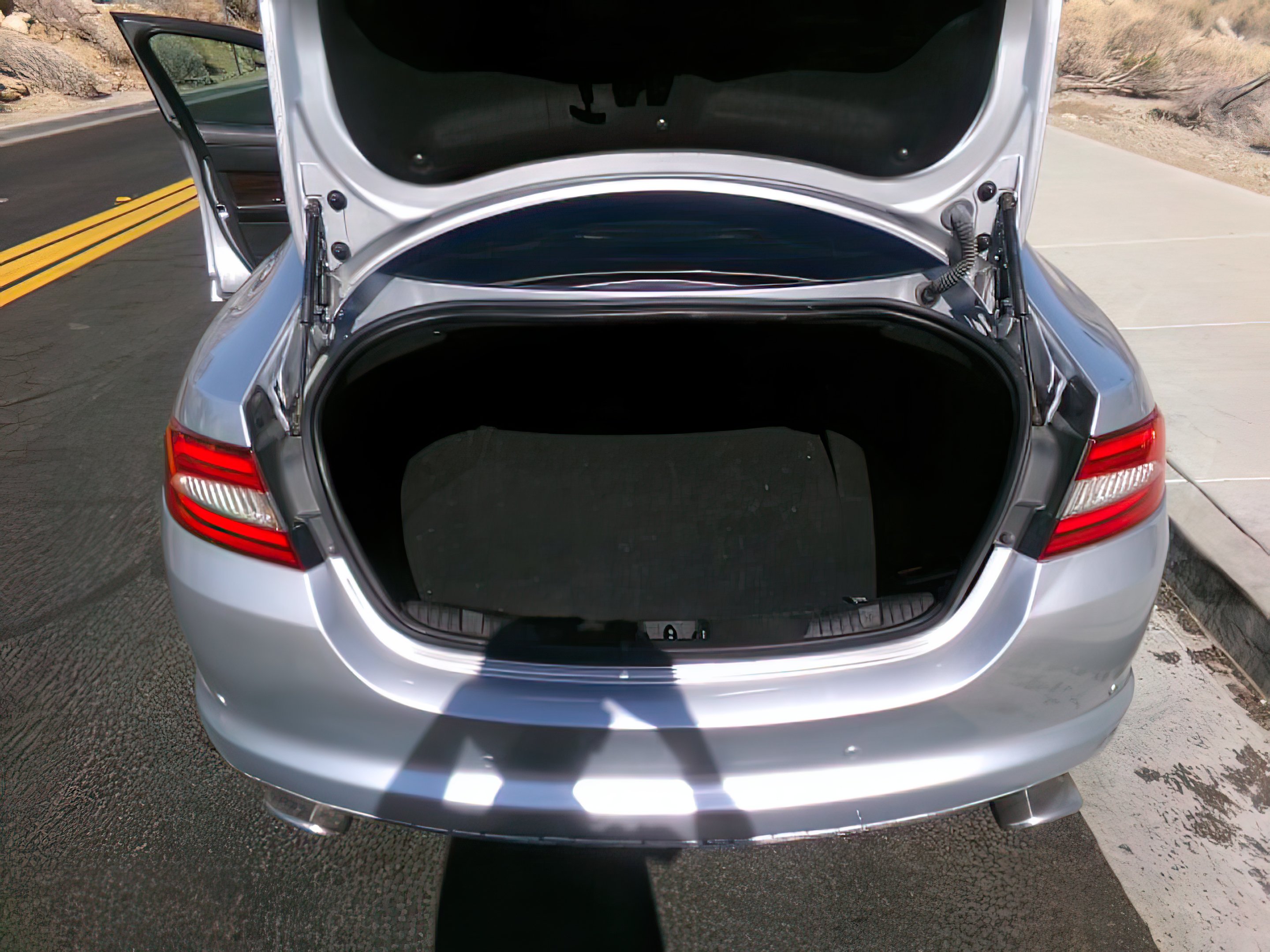 2013 Jaguar XF Base - Photo 11