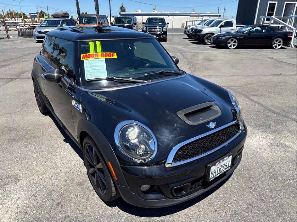 2011 MINI Cooper S